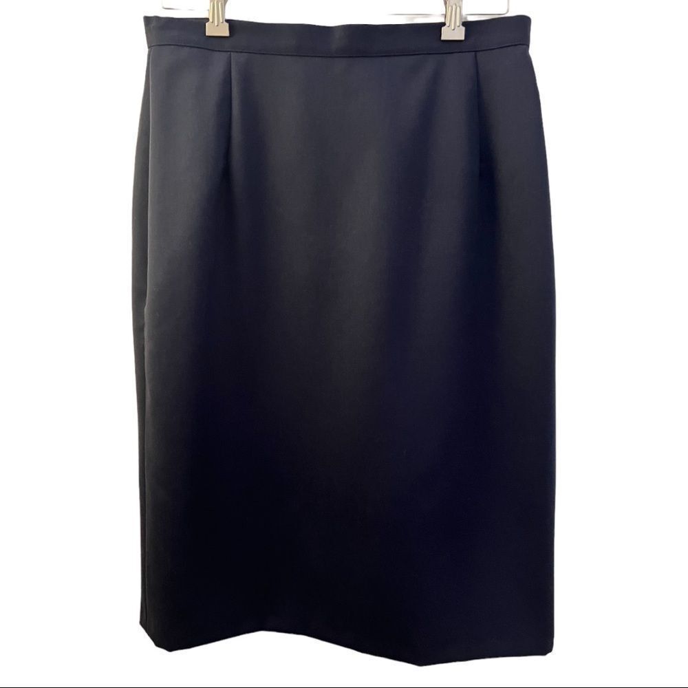 100% new wool skirt Jacques Vert Size 6 women’s navy skirt , lined UK Brand EUC